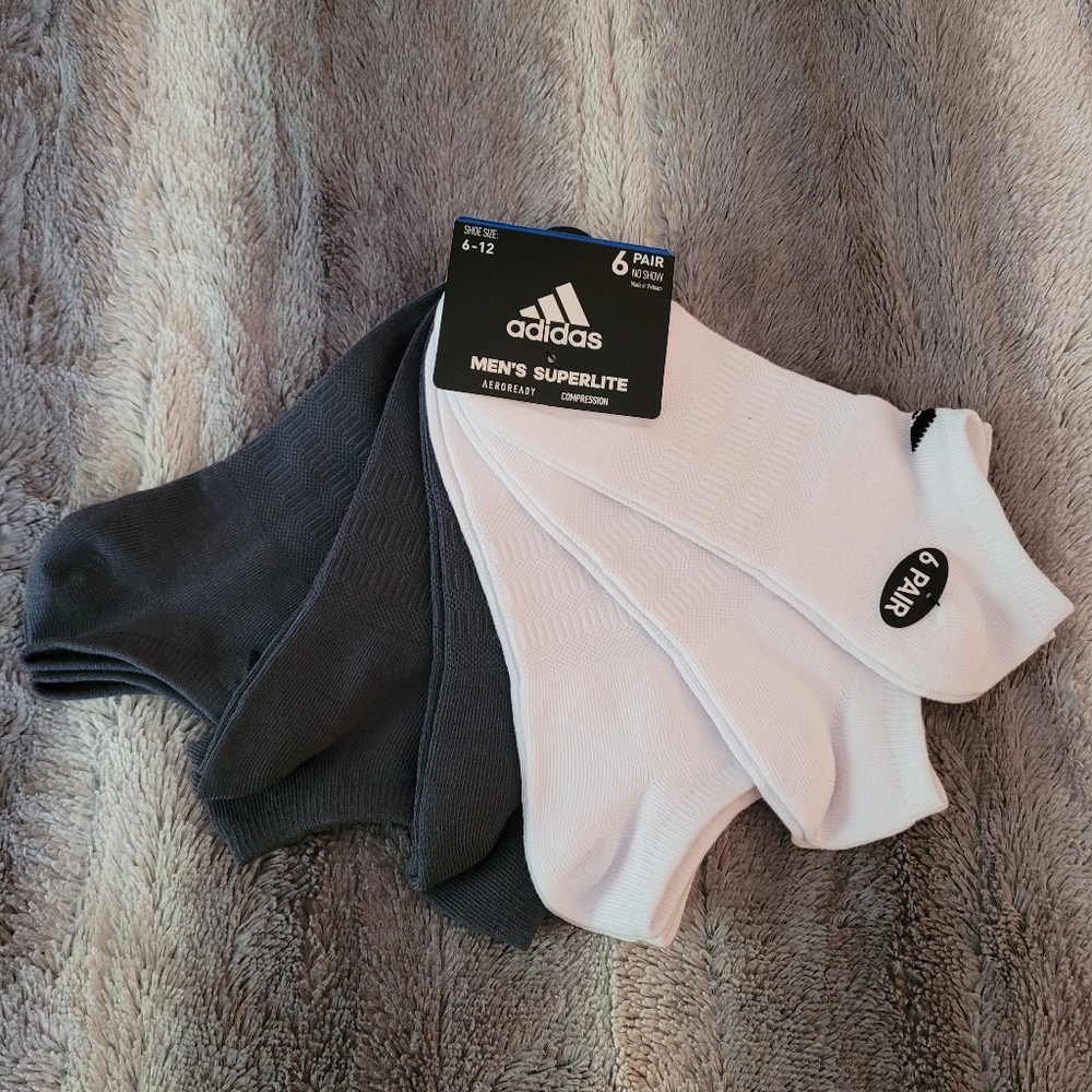 Adidas no show socks NWT